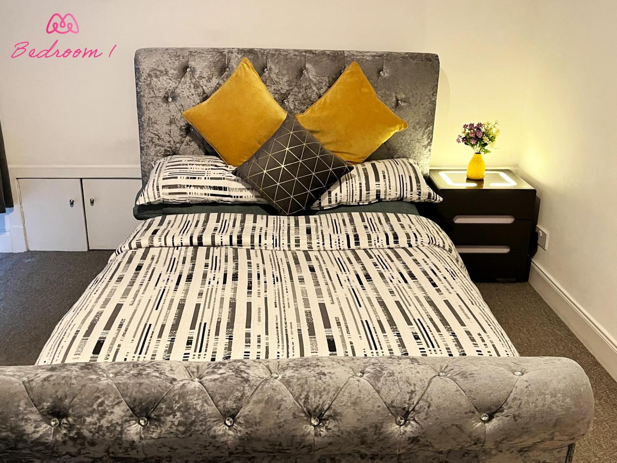 2 Bedrooms Entire Apartment Self Check In Kelty Exterior foto