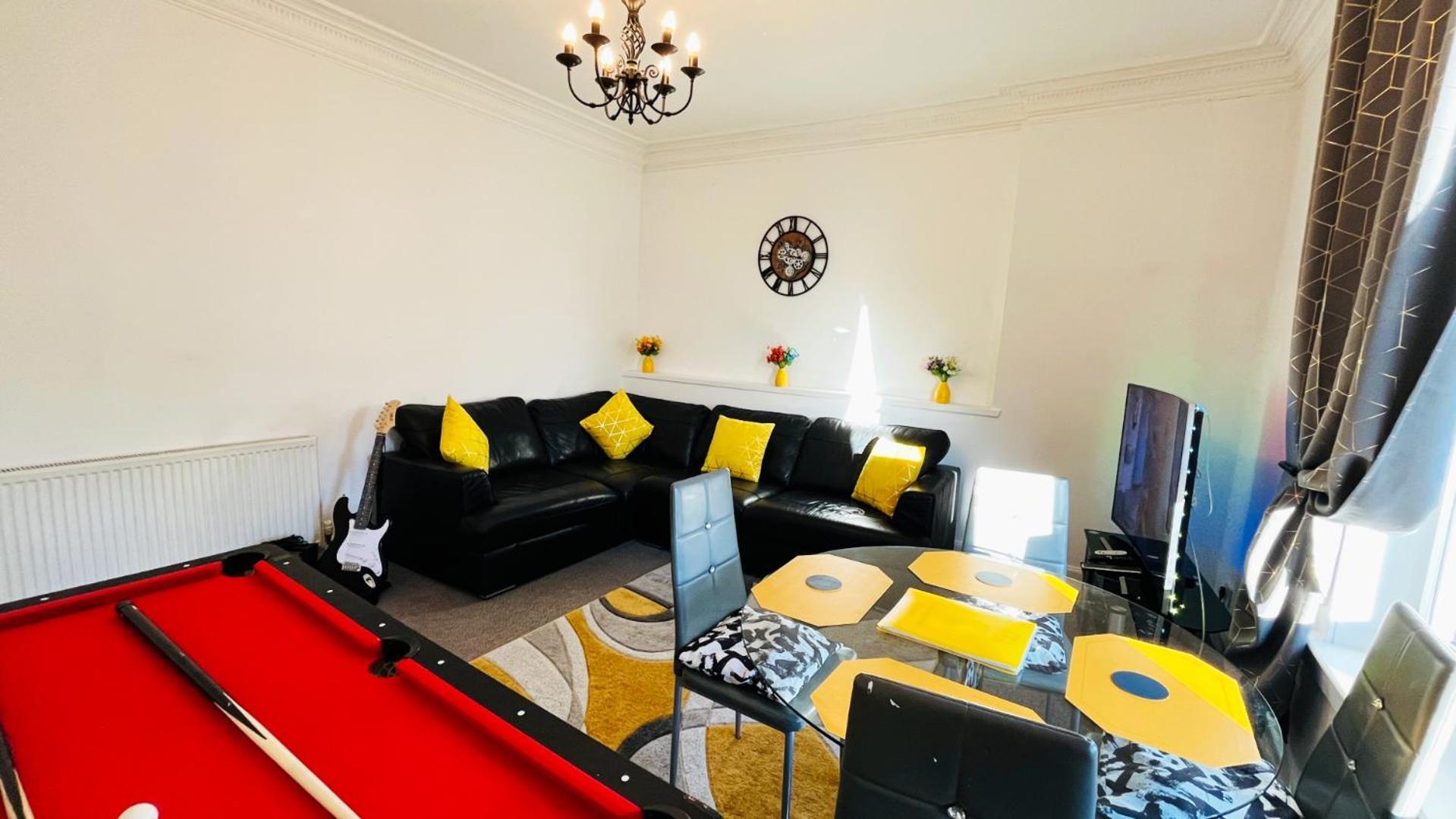 2 Bedrooms Entire Apartment Self Check In Kelty Exterior foto